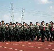 军事版小苹果(军绿版小苹果)-第2张图片-QuickQ官网